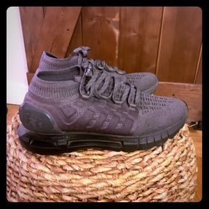 Under Armour Phantoms